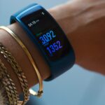 Samsung returns to the smart wristband market after three years