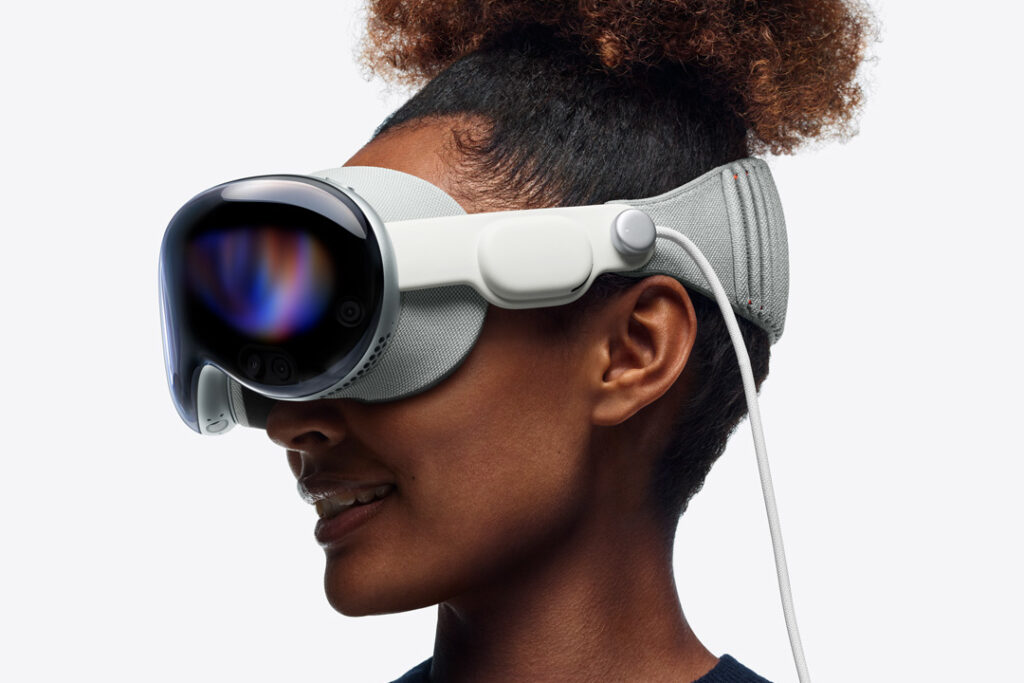 Explosive sales of Apple Vision Pro: 180 thousand units in 3 days